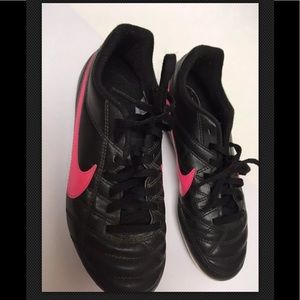 Nike Girls Chaser FGR Soccer Cleats Final Price